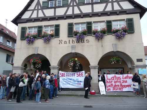 Rathaus Hirschau Seeprotest